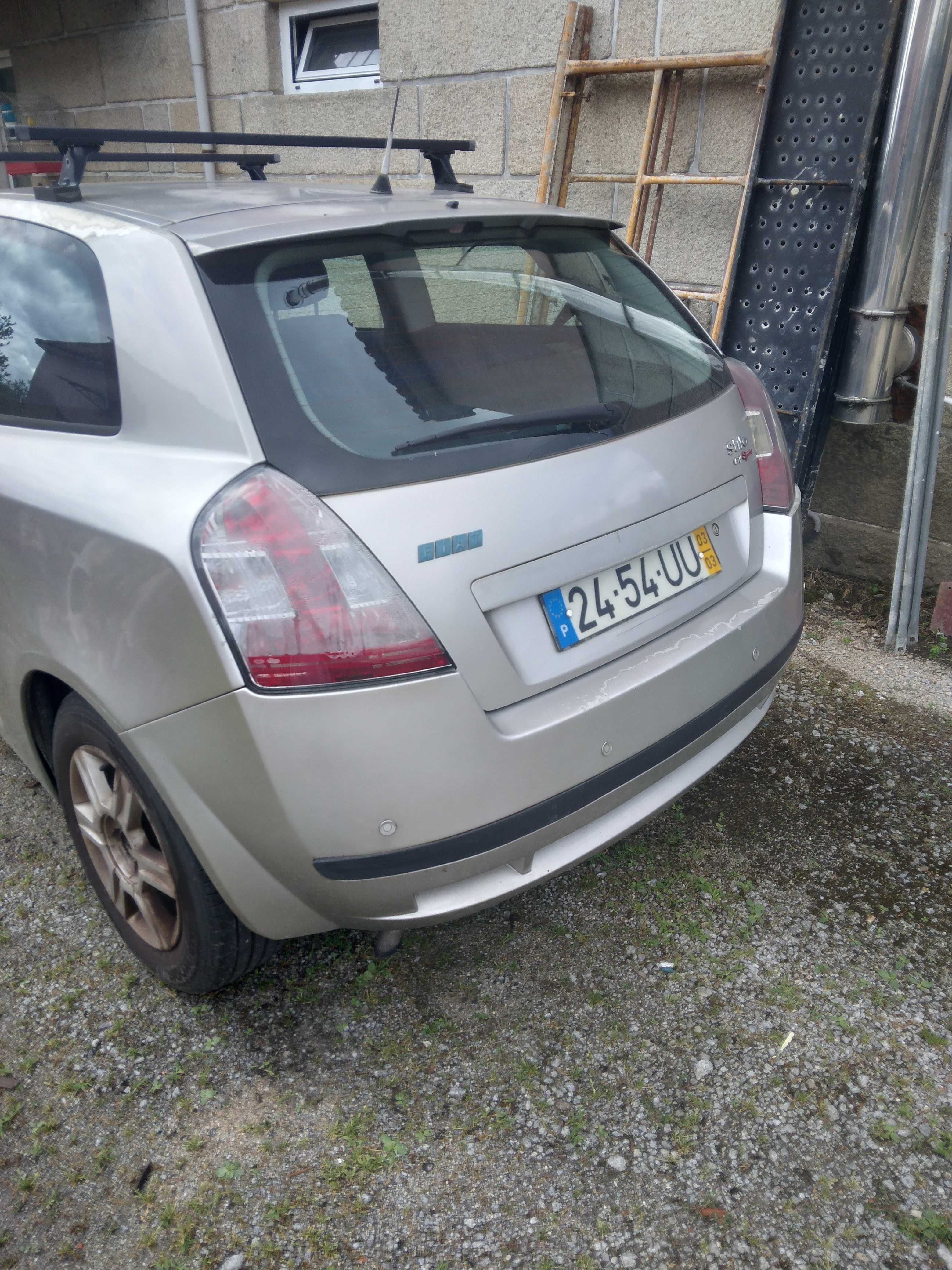 Carro com muito uso