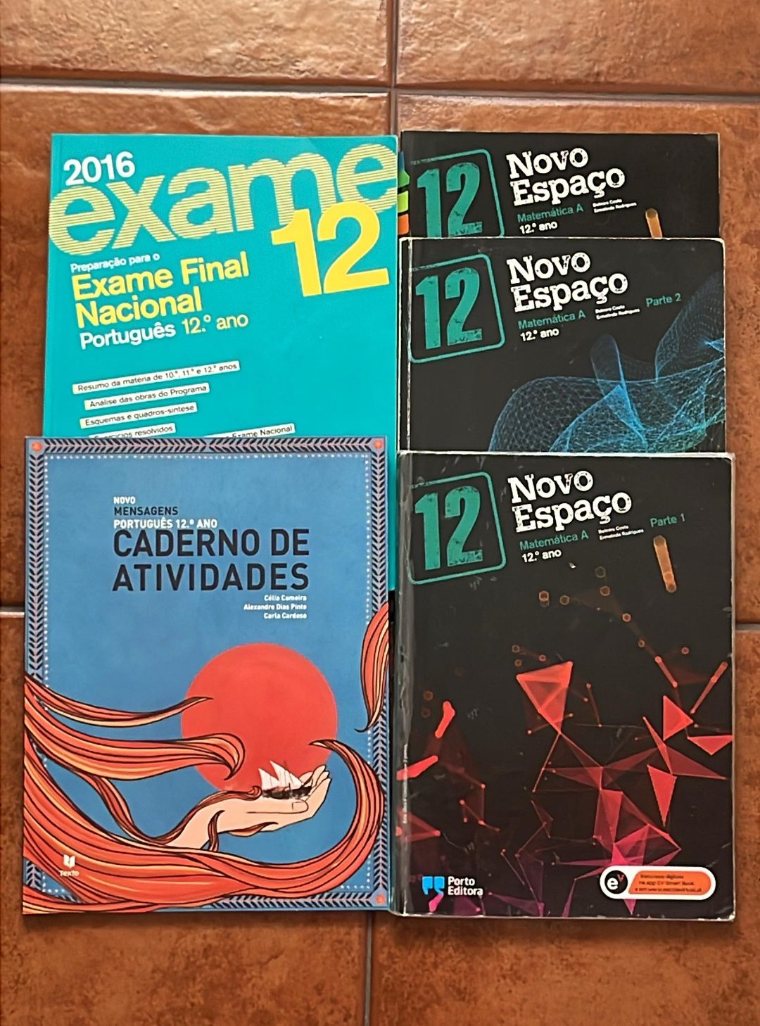 Vendo livros de actividades e manual 7° 8° 9° 10° 11° 12°