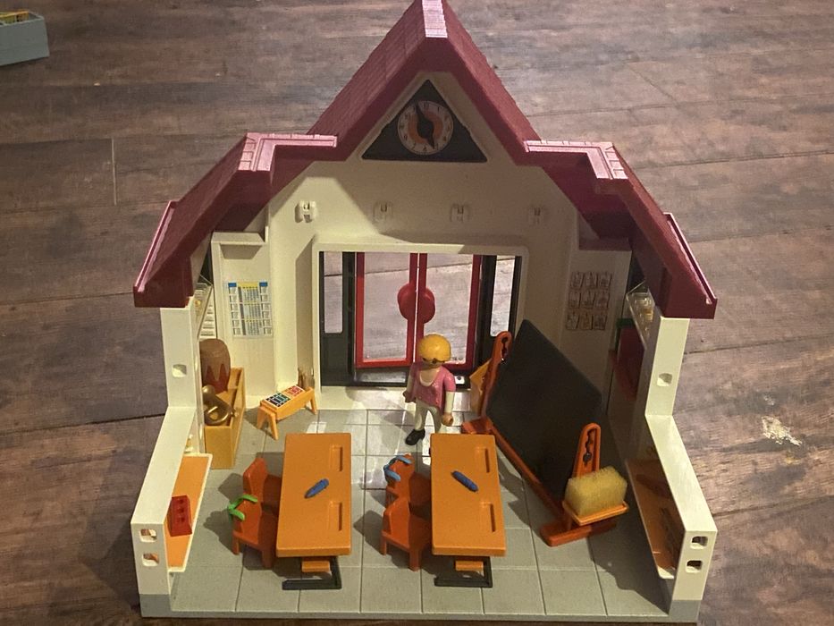Playmobil, Escola com Professora