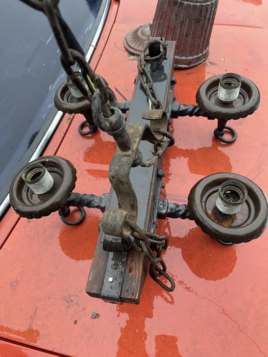 Люстра кованная ретро