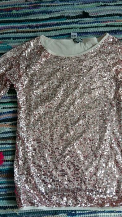 Bluza z cekinami