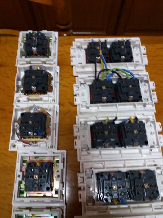 Material Eléctrico-LEGRAND-Leia até ao fim