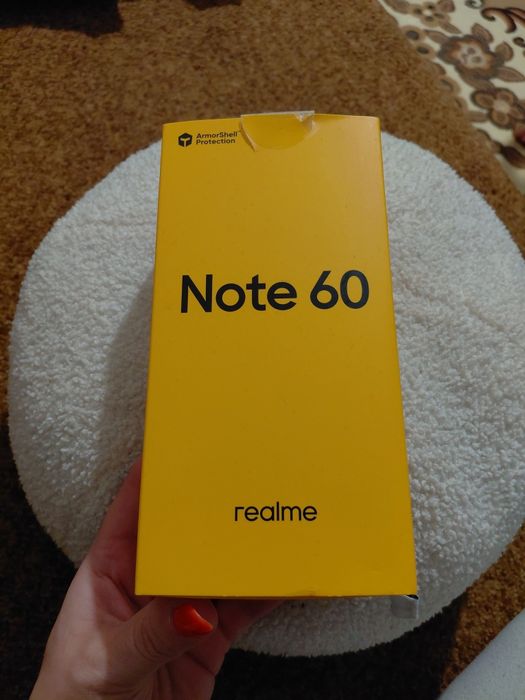 Телефон Realme note 60
