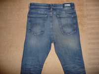 Spodnie dżinsy TOMMY HILFIGER W32/L34=44/111cm