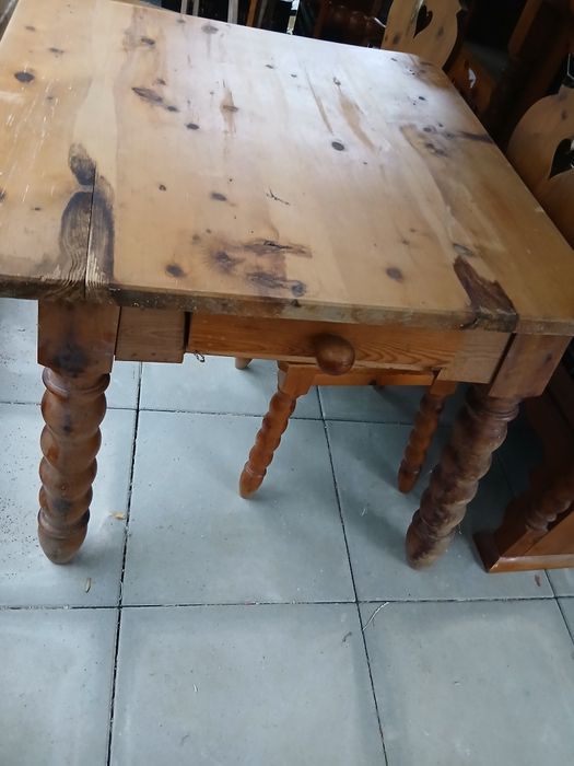 Kredens stół krzesła szafka Stare meble