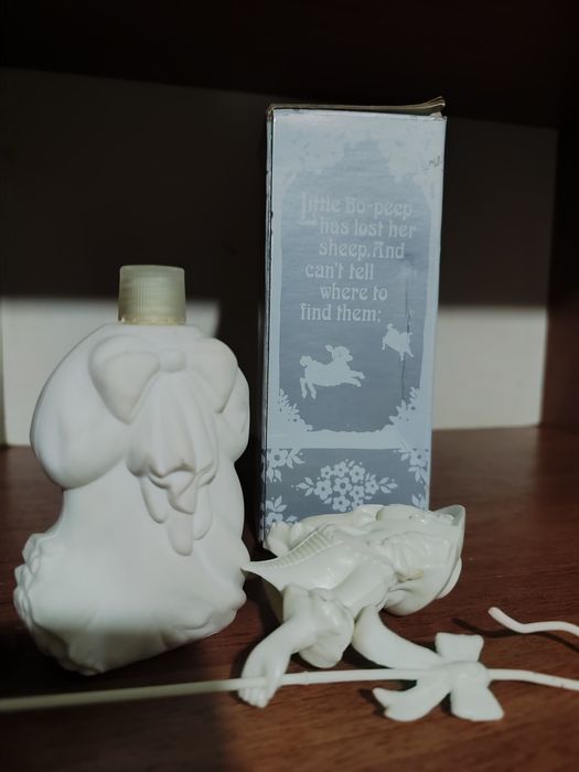 Вінтажний одеколон Avon Little bo peep