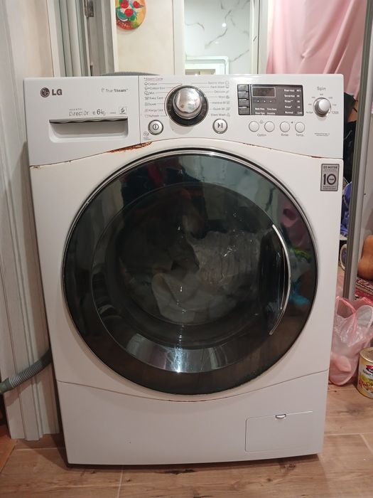 Пральна машинка LG