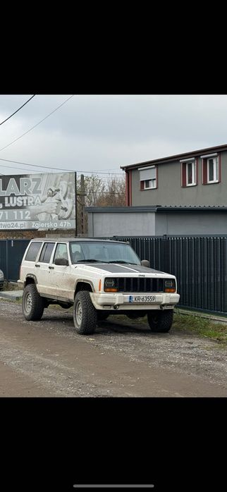 Jeep Cherokee 1998 4.0 doinwestowany