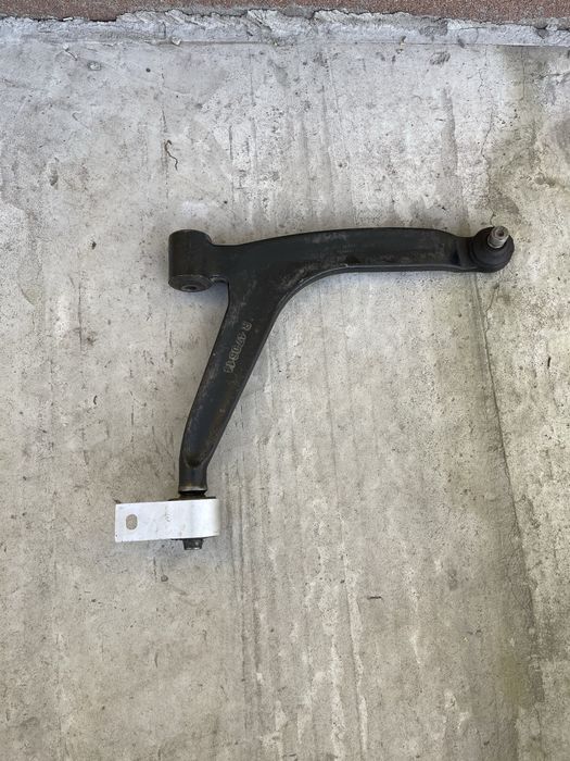 Ричаг передній правий сітроен берлінго реставрований як новий!