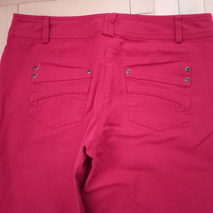 Spodnie damskie r 38/40 firmy Promod