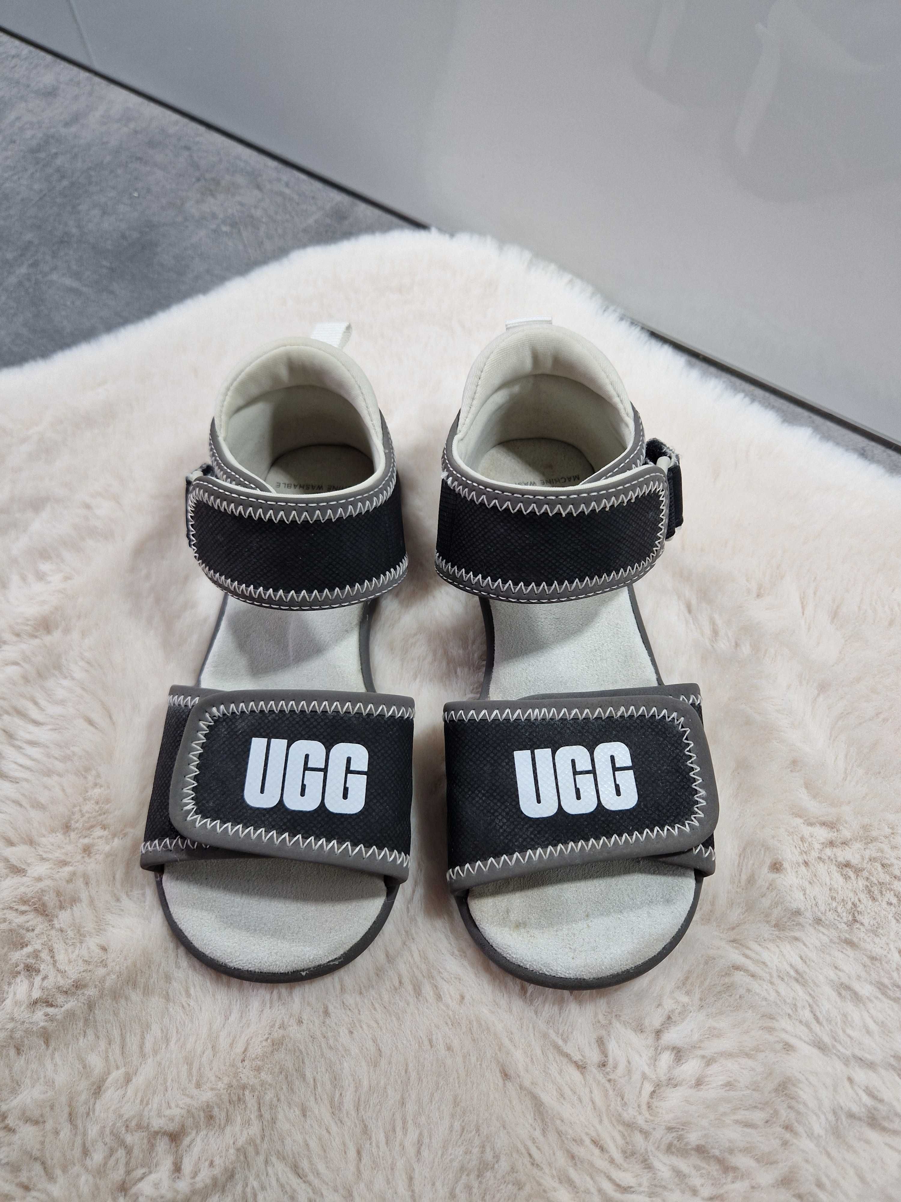 Sandały dla chłopca UGG