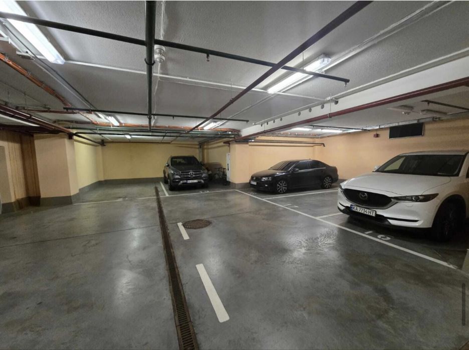 Здам офіс в бізнес-центрі "Summit" вул. Грушевського, 9б.