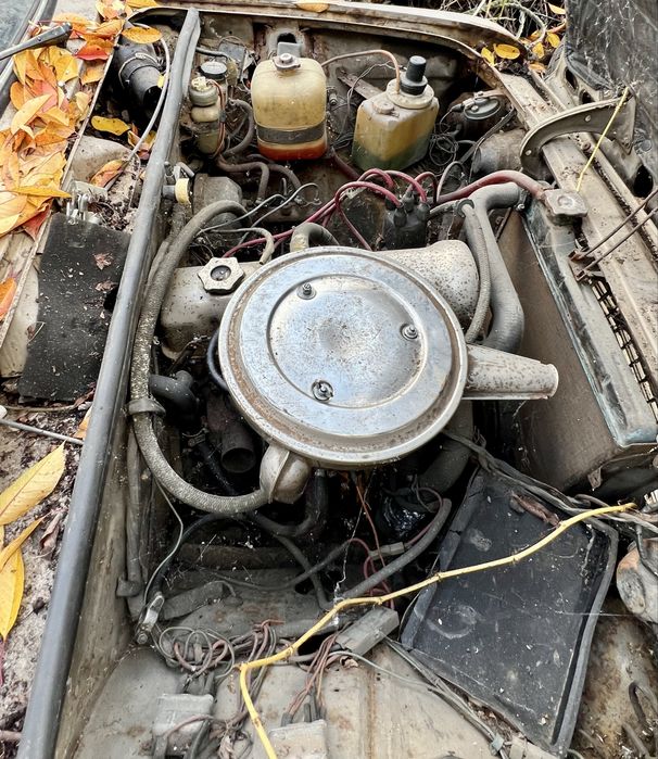 Автомобіль ВАЗ 2106