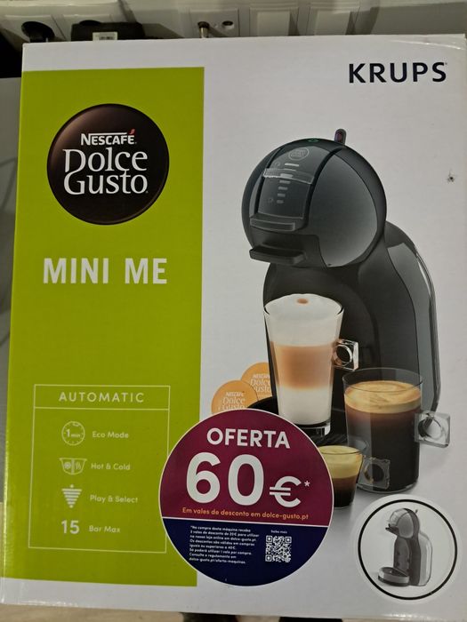 Máquina de café ainda por estrear