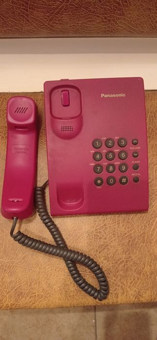 Стаціонарний телефон Panasonic