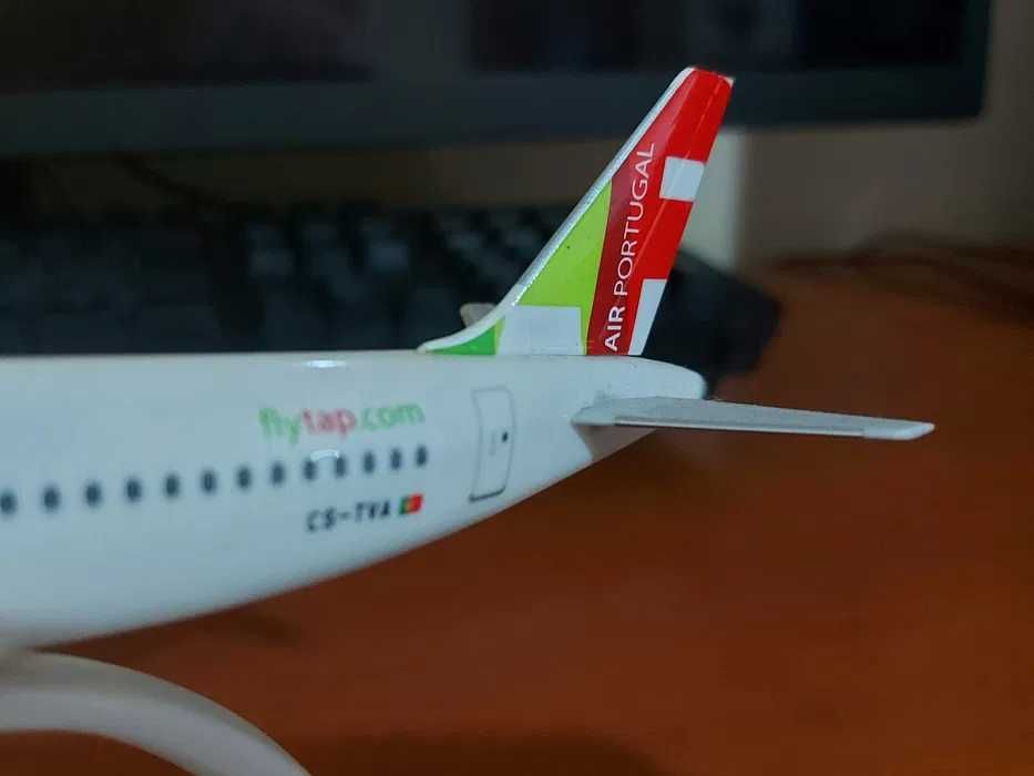 Avião de Miniatura -TAP Air Portugal Airbus A320neo