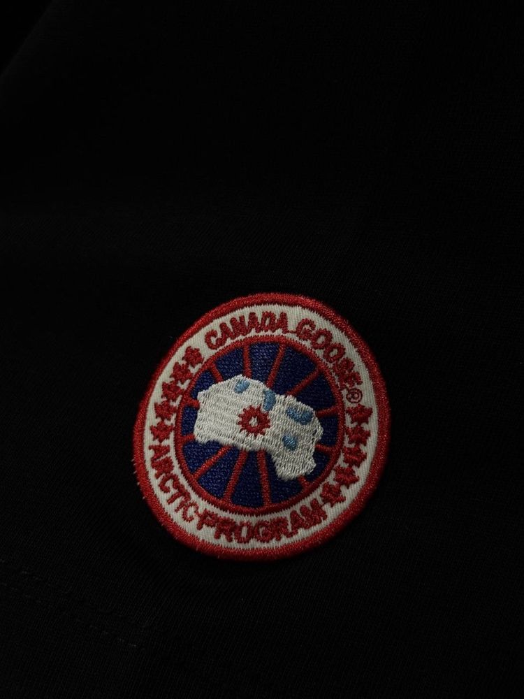 CANADA GOOSE футболка мужская унисекс оверсайз оригинал  черная белая