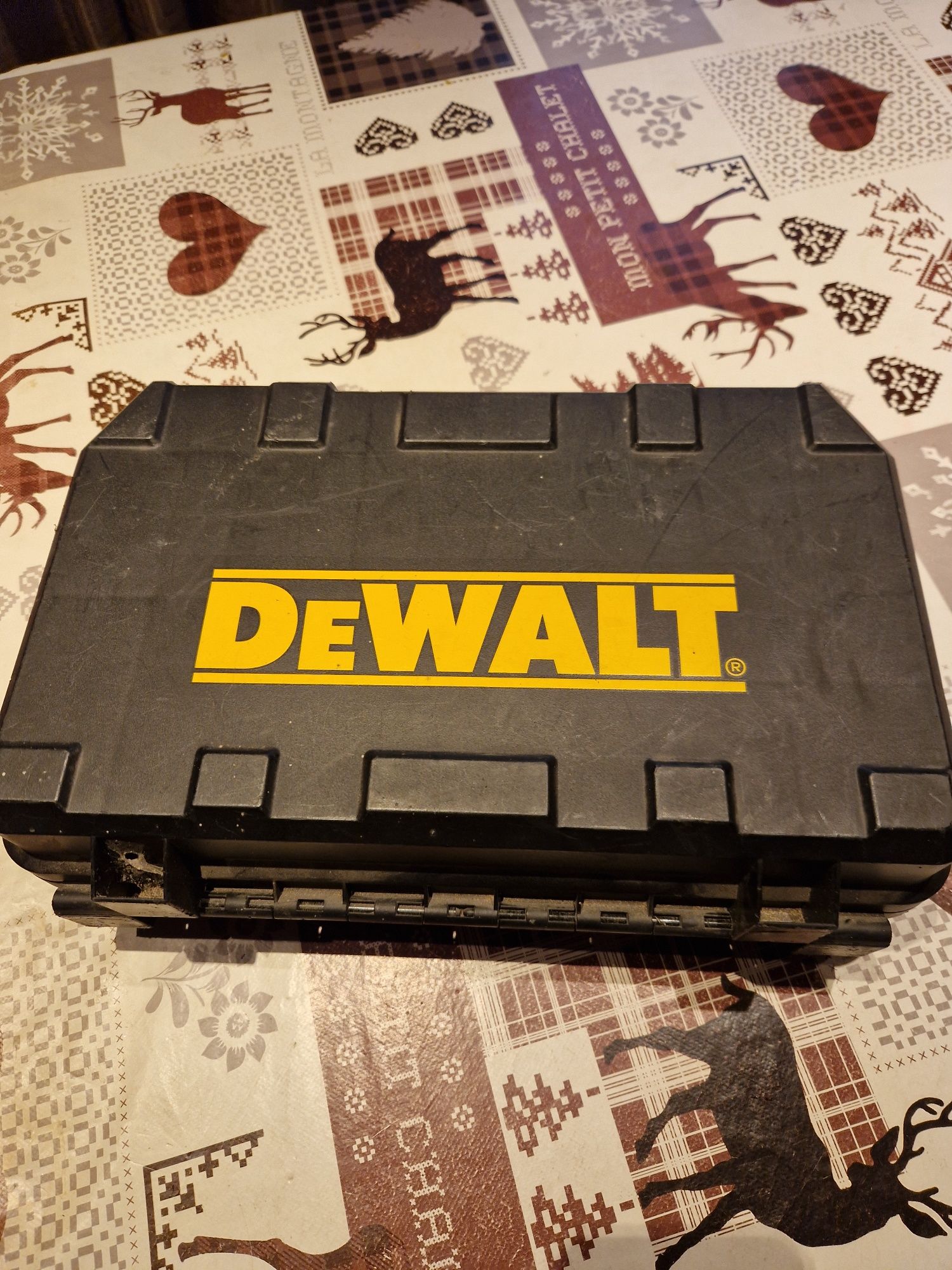 Dewalt d c 600 3.6v