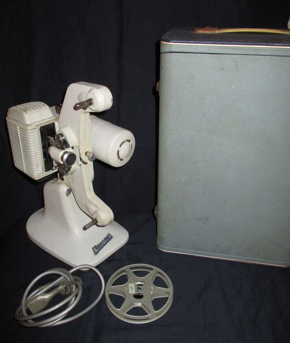 Projector de filmes 8 mm Cirse Missouri 1957 com caixa