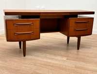 Mesa de teca de meados do século por VB Wilkins para G Plan