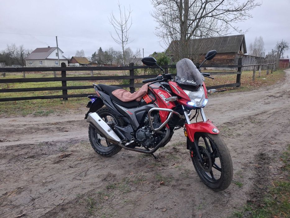 Продам мотоцикл ліфан кп 150