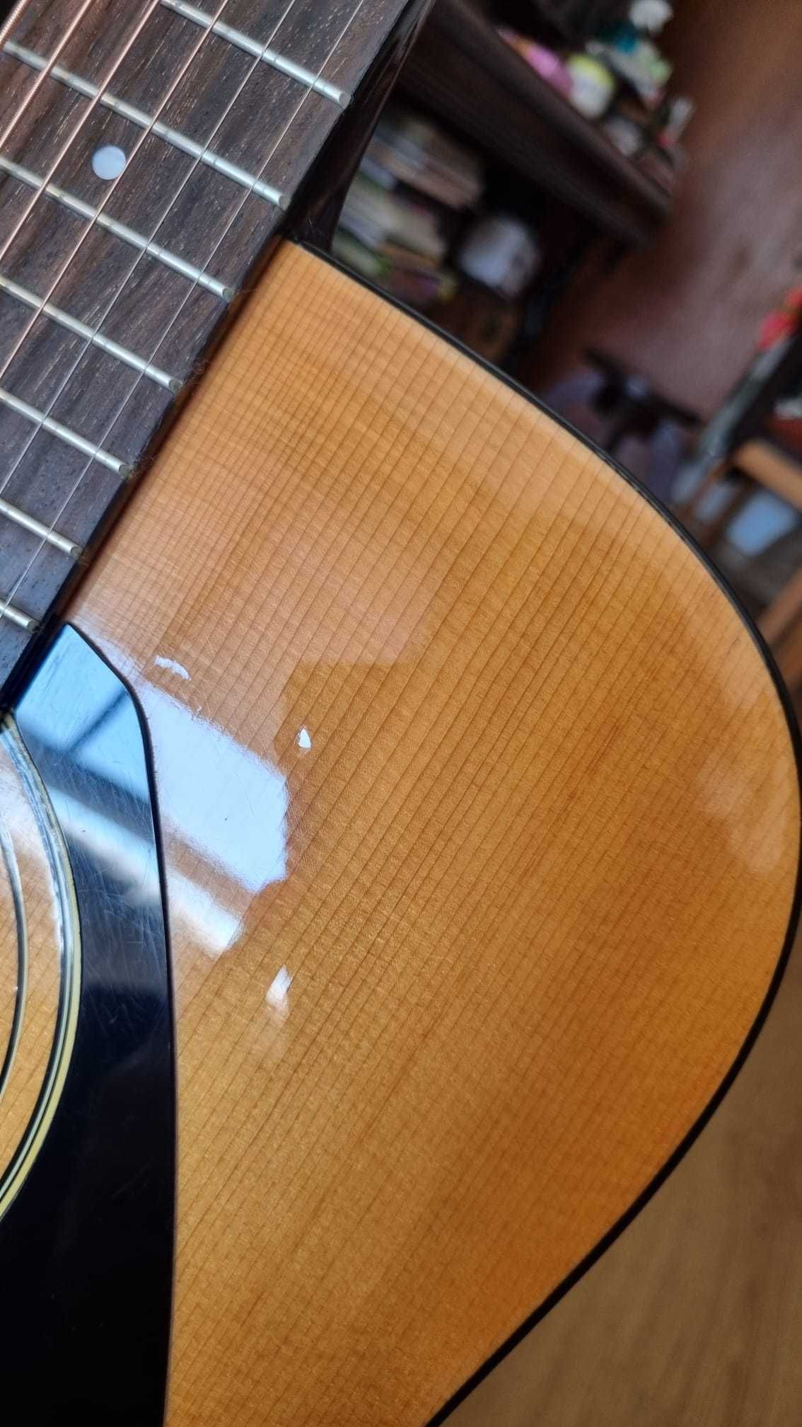 Guitarra vintage Yamaha FG 400A com setup
