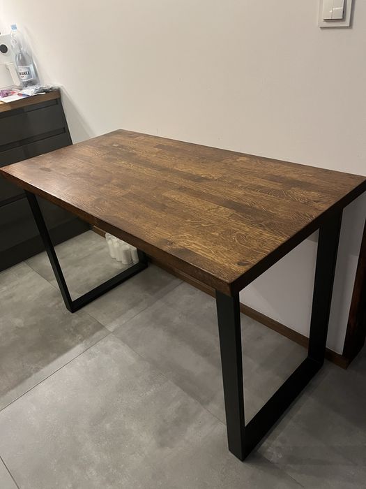 Stoł drewniany loft