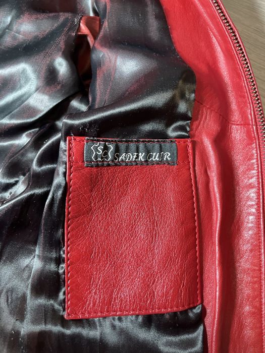 Жіноча шкіряна куртка (Італія)