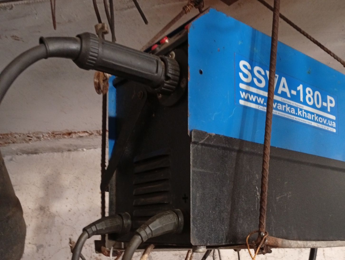 Инверторный сварочный аппарат SSVA180-P