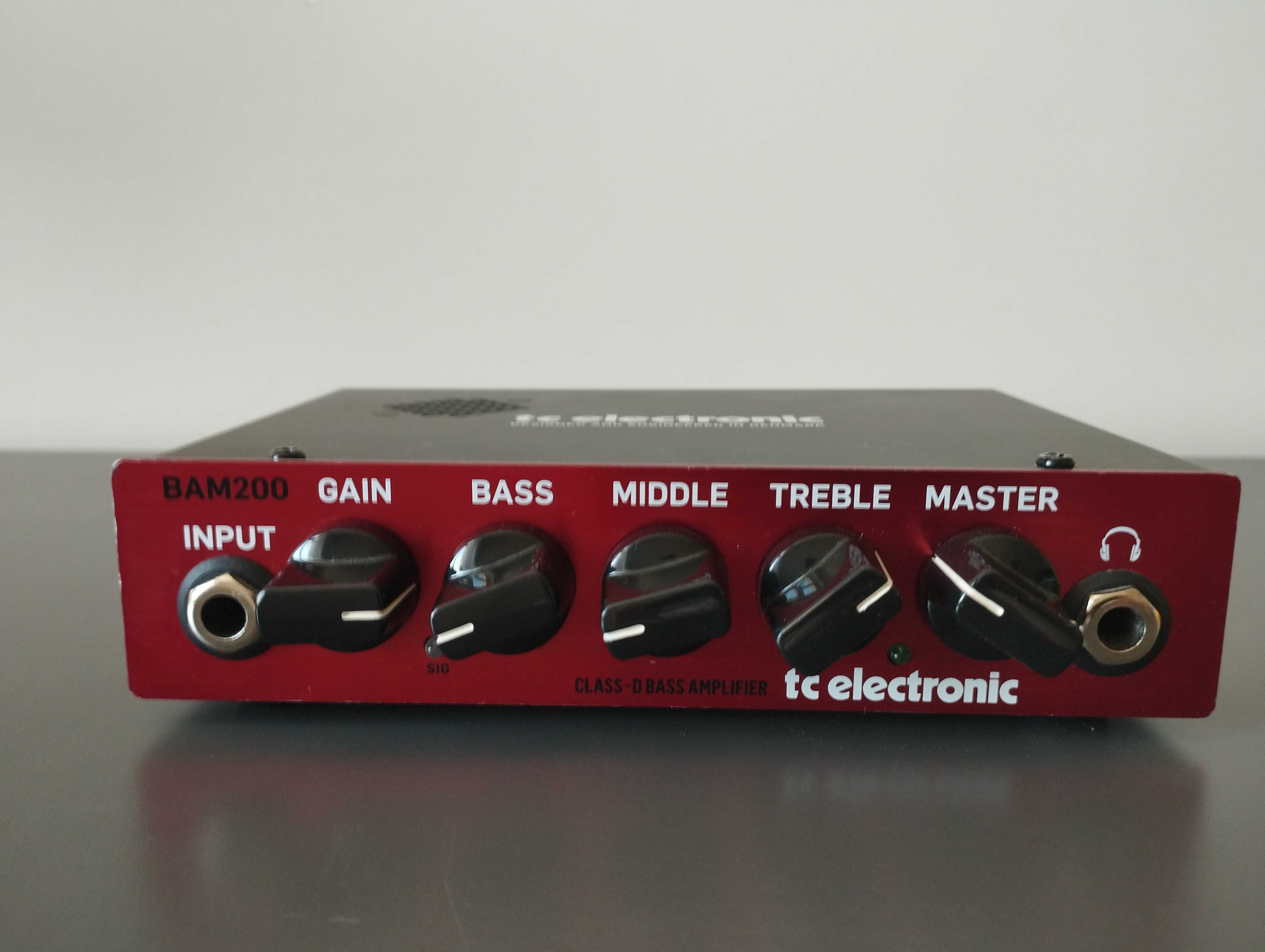 TC Electronic BAM200