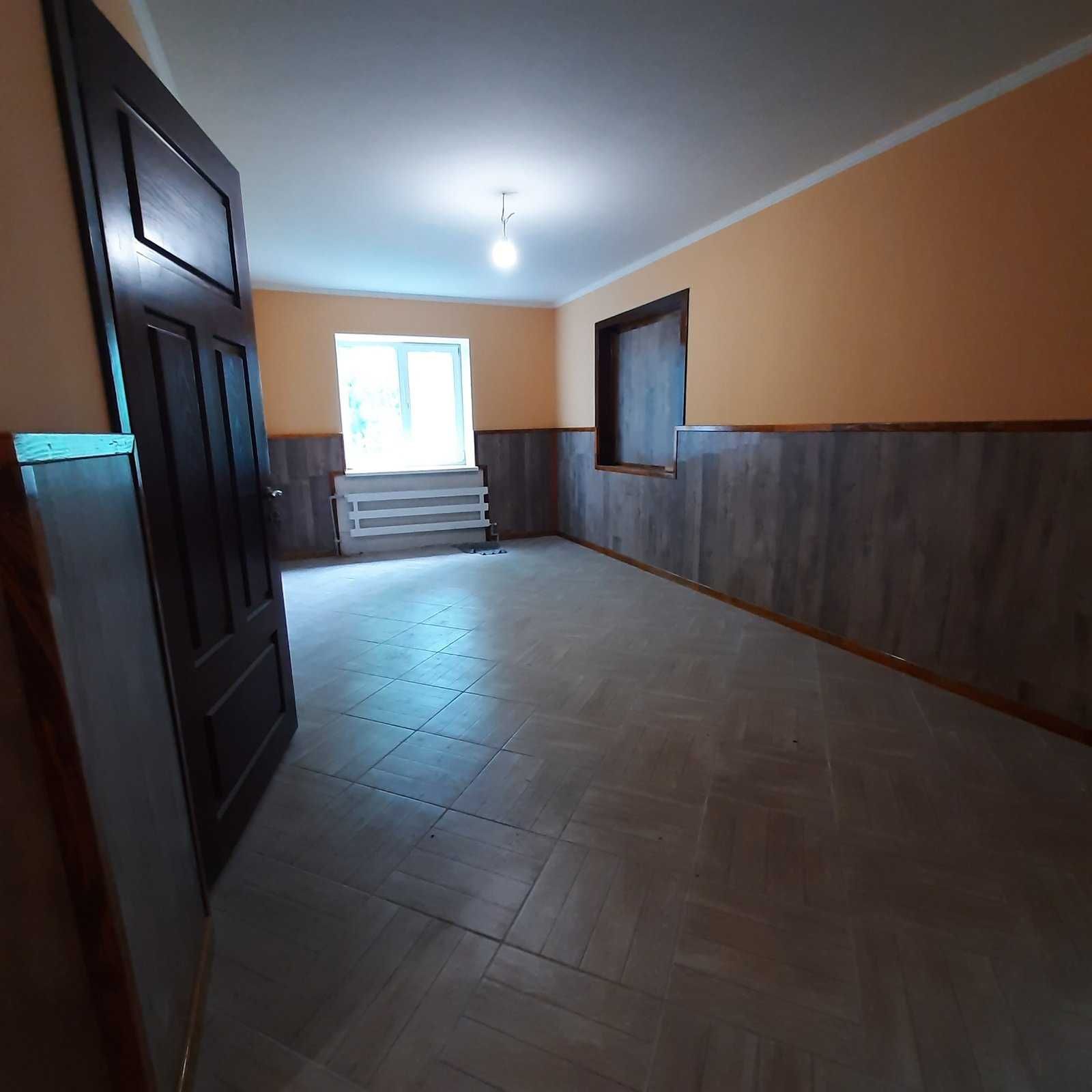 с. Гнатовка  Киево Святошинского района продам отдельно стоящее здание