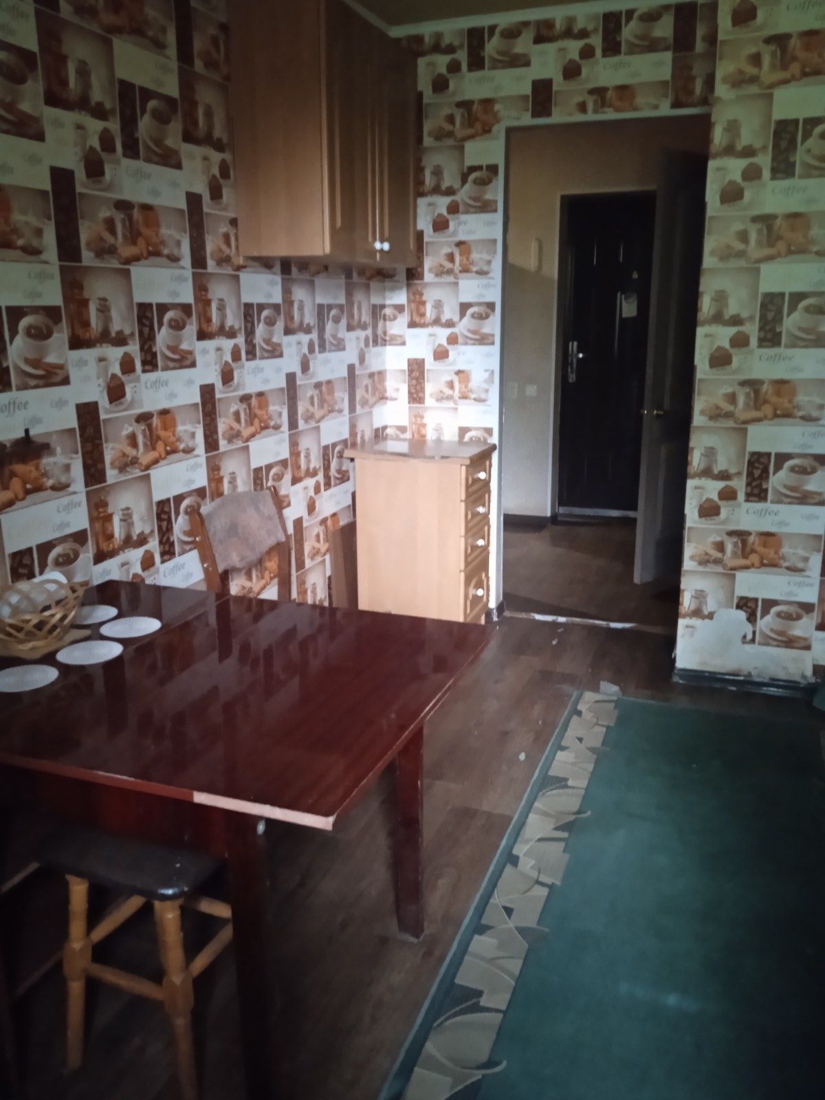 Продам 2х.кімн.кввртуру в мтс .Бірки ( Мерефа)52м 12т.900
