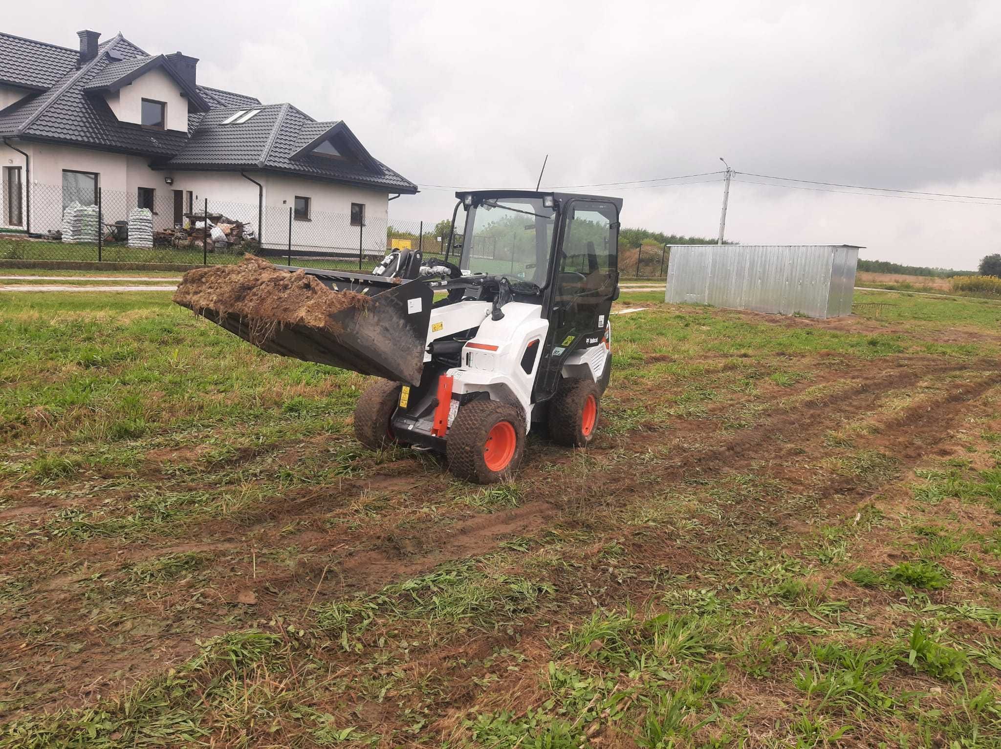 Mini ładowarka Bobcat Avant wozidło szer 120 waga 1,7T miniładowarka