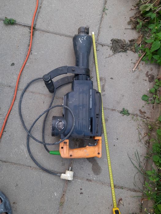 Młot udarowy masywny