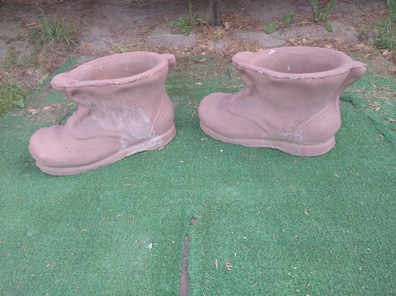Buty ogrodowe, ozdobą do kwiatków, doniczka do kwiatów