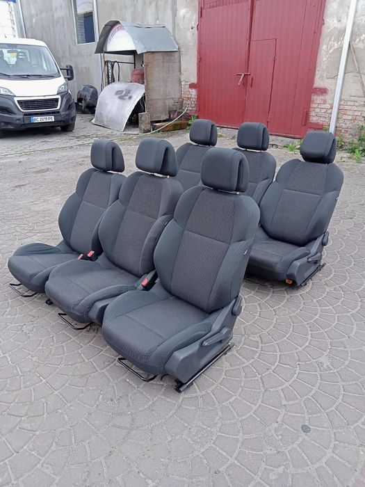 Автосидіння.Сидушки на буси. Сидіння на буси.Автокрісла.Сидения.