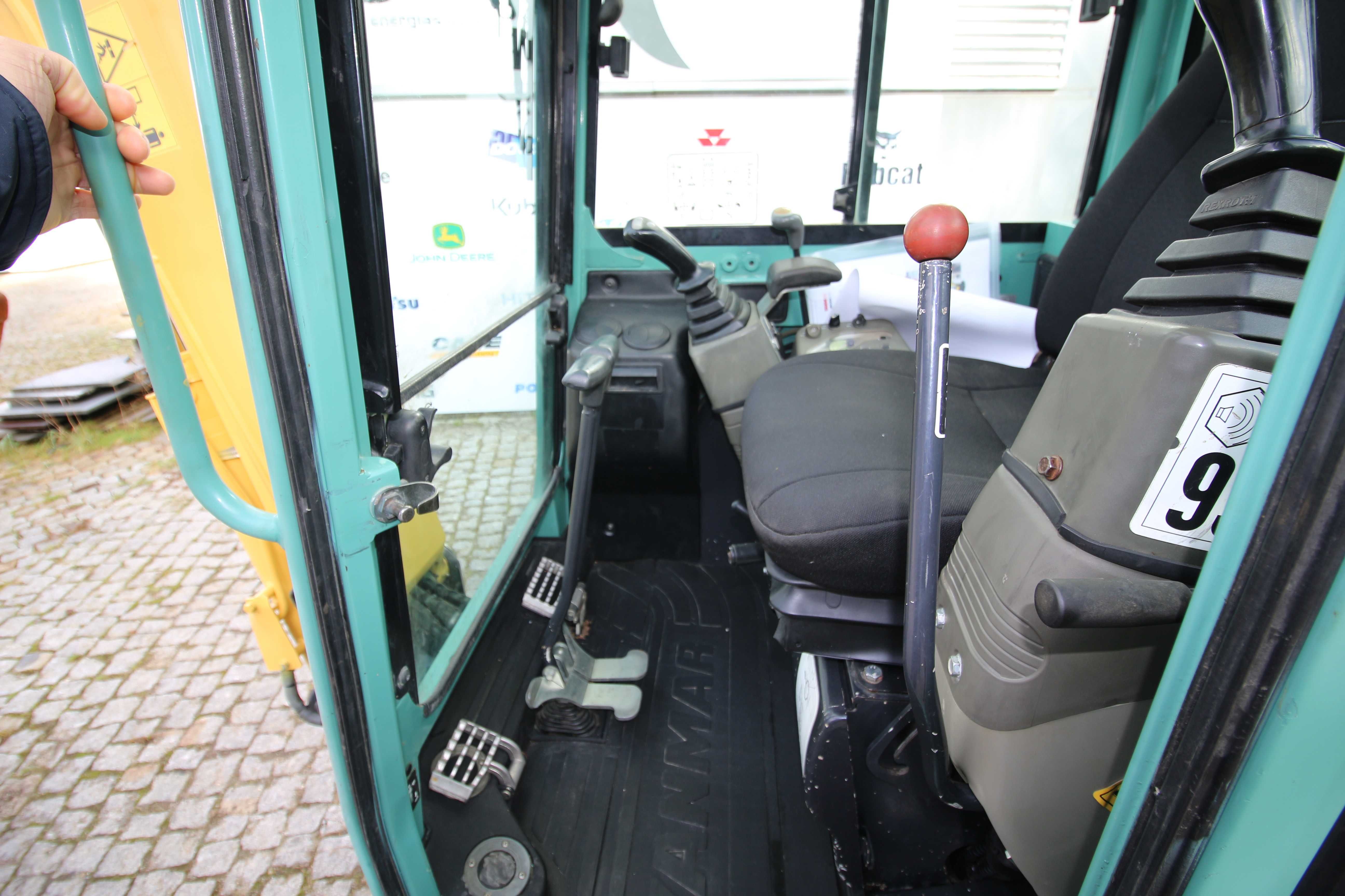 Yanmar VIO 25 Minigiratórias