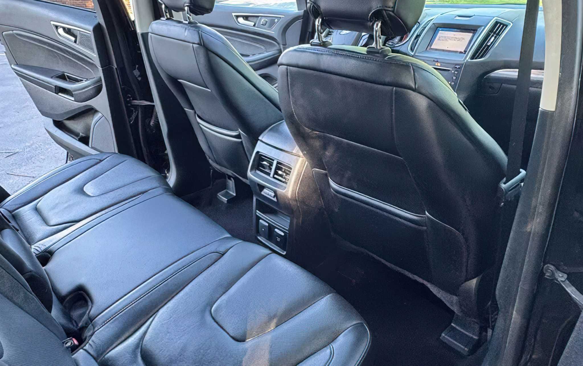 Ford Edge   2019
