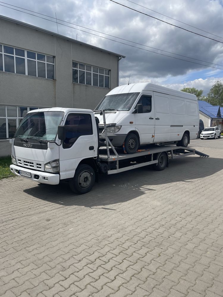 Евакуатор цілодобово по всій Україні