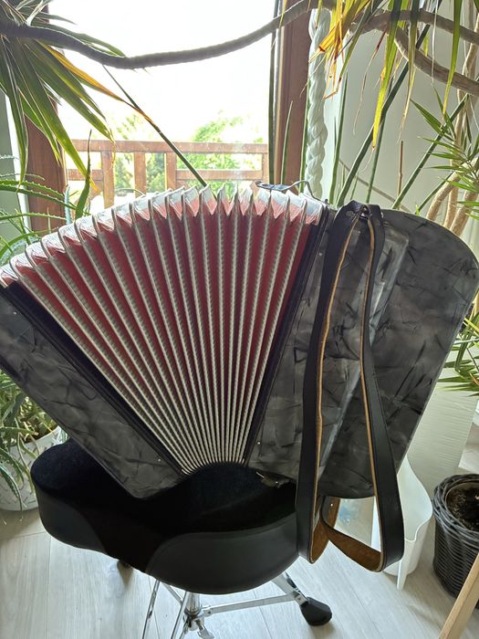 Akordeon guzikowy Hohner Club II B