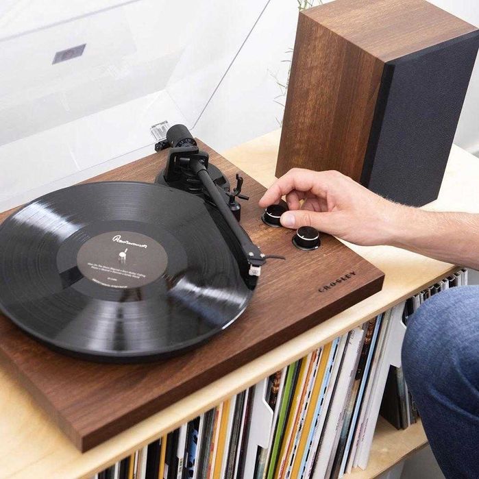 Крепление/монтаж телевизоров и проэкторов, настройка в Чернигове!