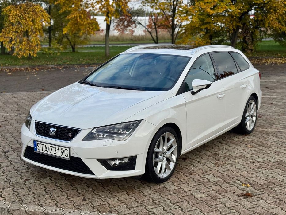 Seat Leon FR S&S * full led * panorama * 2xPDC * Seat sound system *