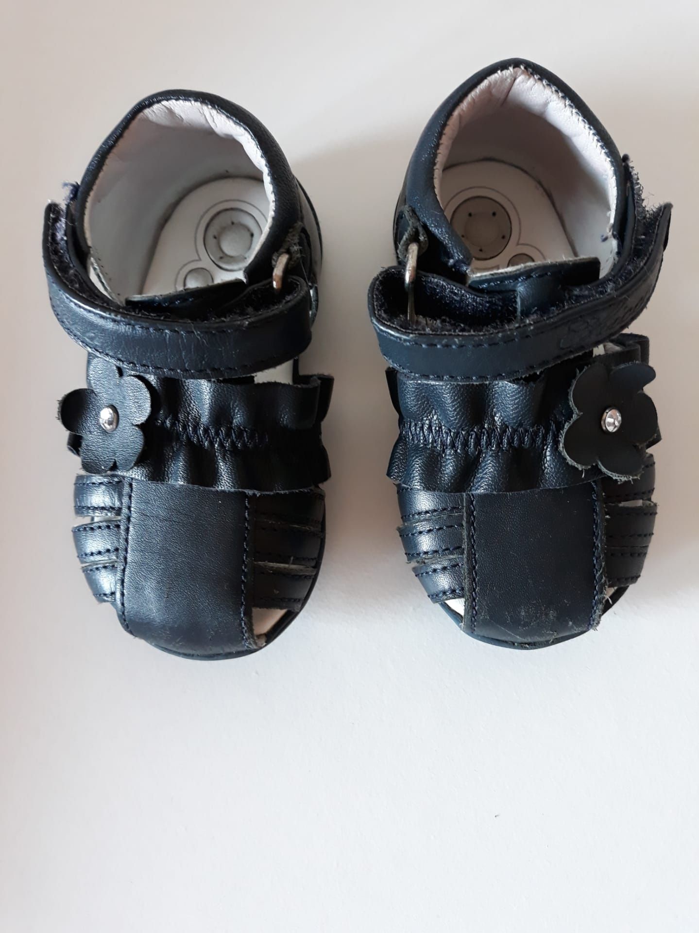 Vendo sapatos bebé
