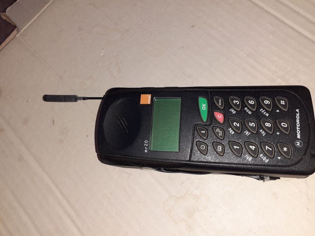 Раритет телефон Motorola mr20,в коллекцию,когда-то стоил как авто.Пиши