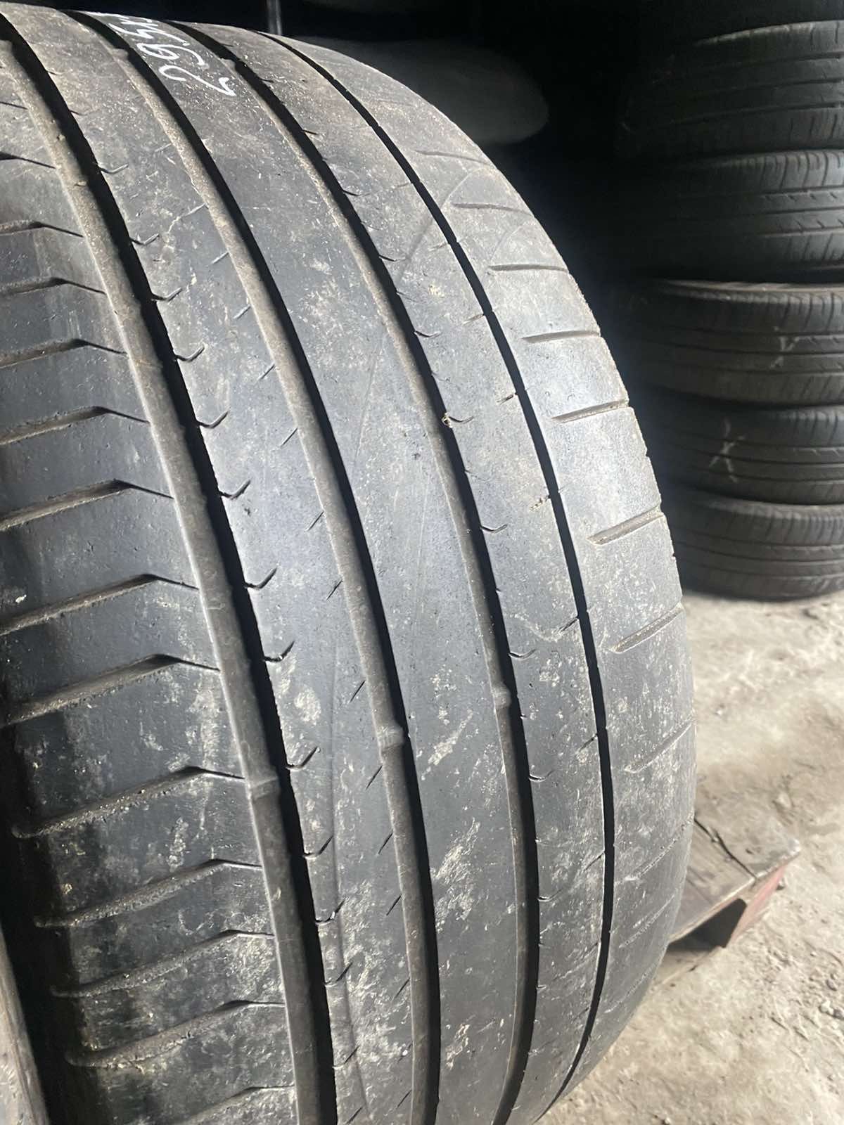 295.35.23 Pirelli 2шт лето БУ склад шины резина из Европы 35 R23 295