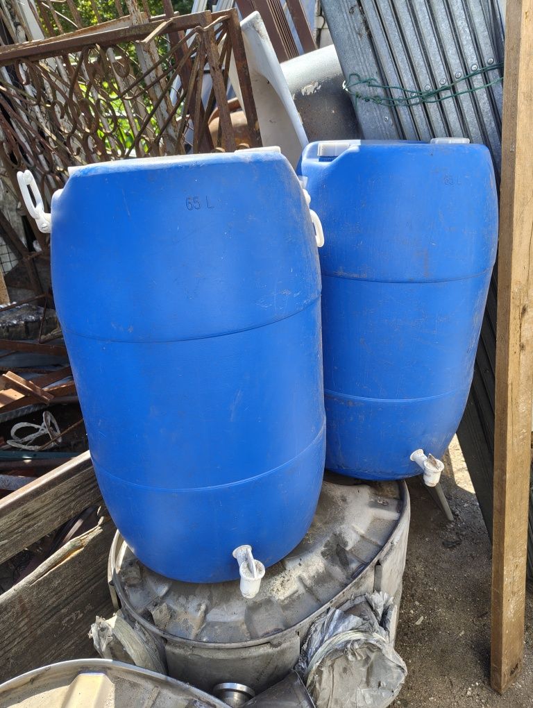 Bidões com torneira 65L