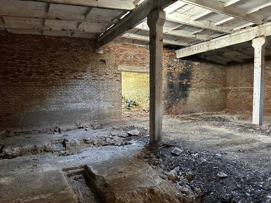 Без % продам виробниче-складське приміщення в м.Тараща