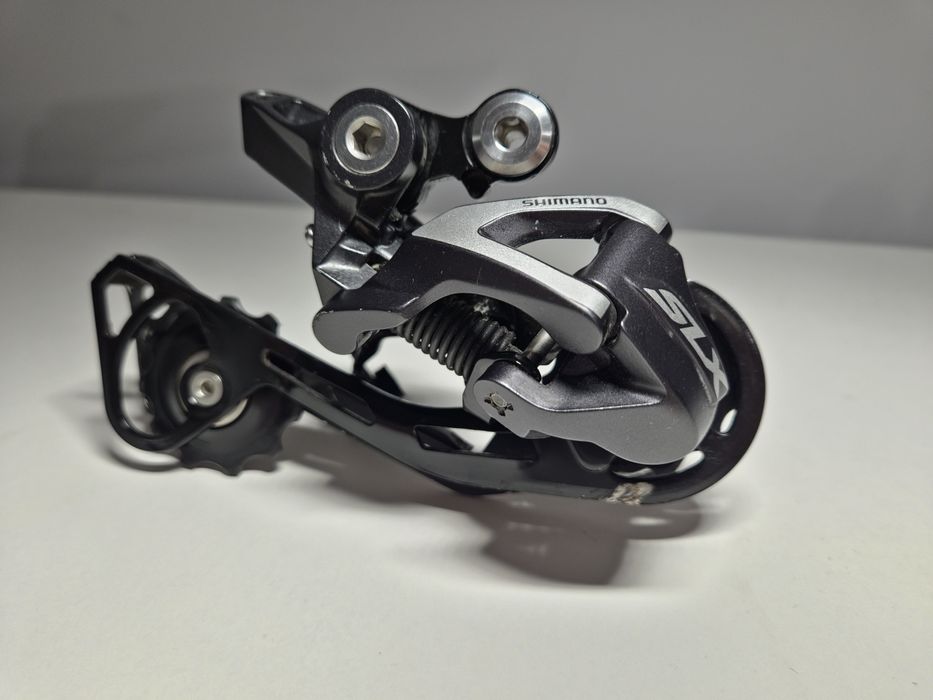 Przerzutka tylna SHIMANO SLX RD-M670 10s