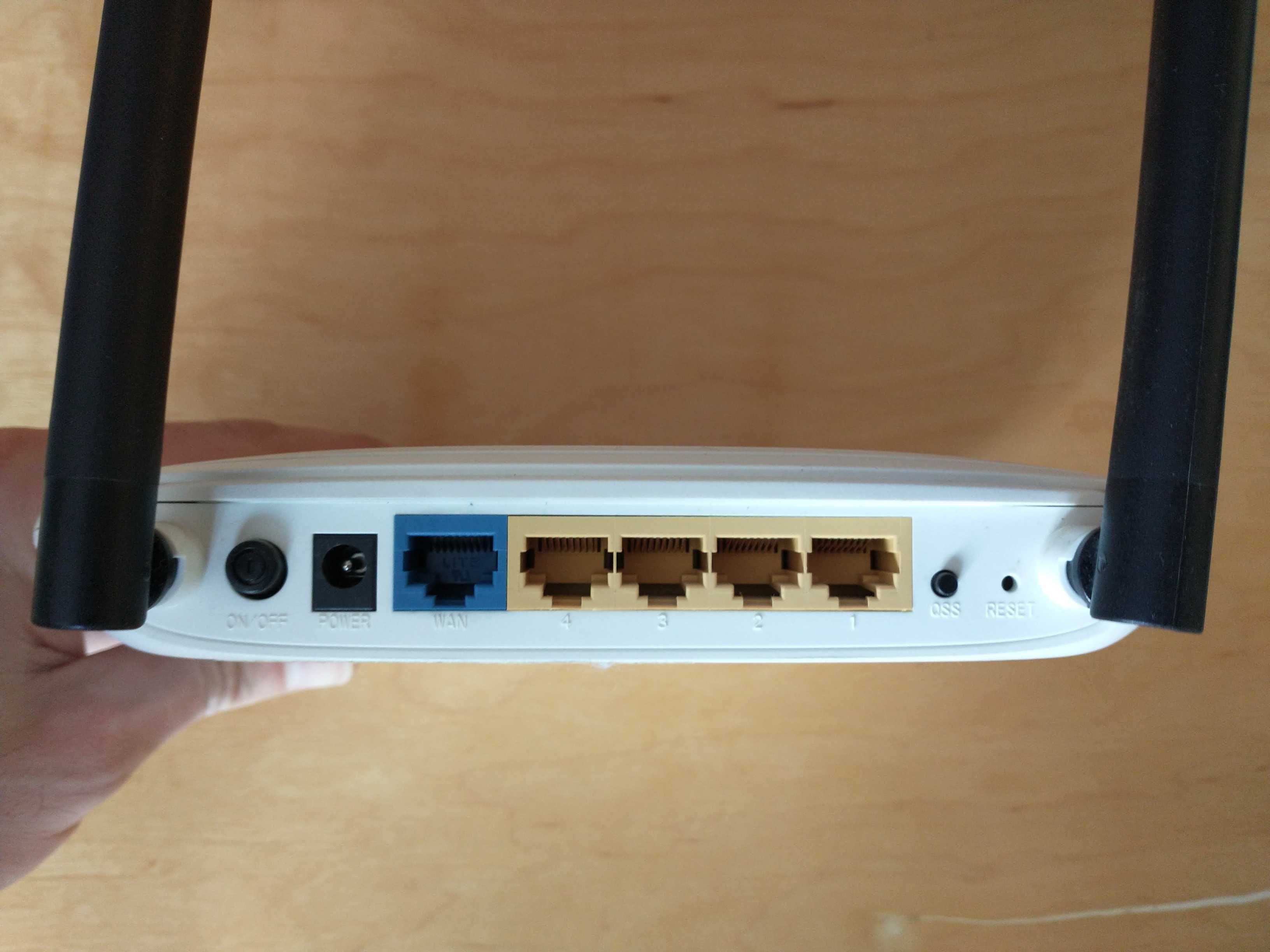 Router wifi TP-LINK TL-WR841N
