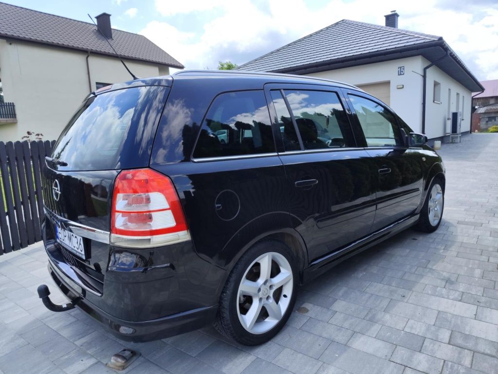 Opel Zafira B 1.8 Benz+lpg